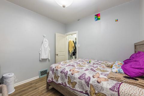 Tiny photo for 6733 S Campbell Avenue, Chicago, IL 60629 (MLS # 12639584)
