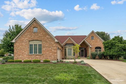 Photo of 604 Hickory St, Sugar Grove, IL 60554 (MLS # 12487538)