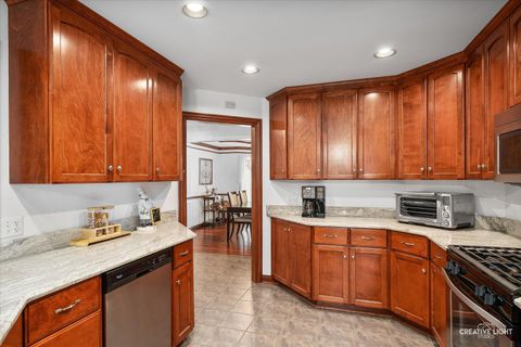 Tiny photo for 604 Hickory St, Sugar Grove, IL 60554 (MLS # 12487538)