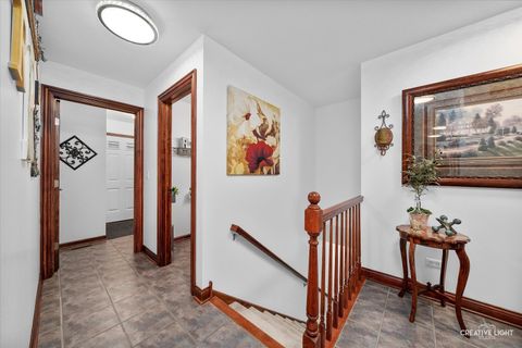 Tiny photo for 604 Hickory St, Sugar Grove, IL 60554 (MLS # 12487538)
