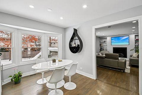 Tiny photo for 606 Paddock Lane, Libertyville, IL 60048 (MLS # 12525783)