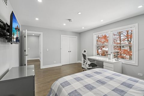 Tiny photo for 606 Paddock Lane, Libertyville, IL 60048 (MLS # 12525783)