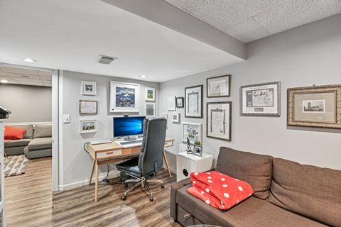 Tiny photo for 606 Paddock Lane, Libertyville, IL 60048 (MLS # 12525783)