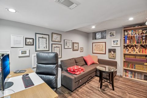 Tiny photo for 606 Paddock Lane, Libertyville, IL 60048 (MLS # 12525783)