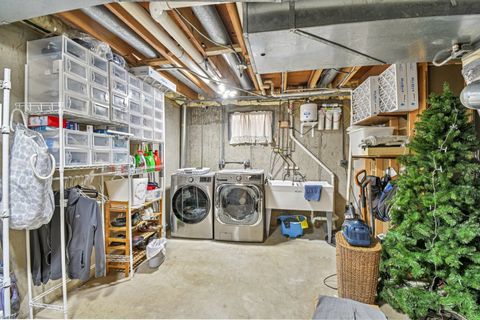 Tiny photo for 606 Paddock Lane, Libertyville, IL 60048 (MLS # 12525783)