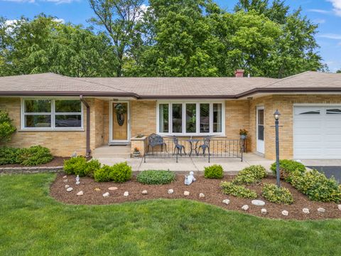 714 80th Street Downers Grove IL 60516