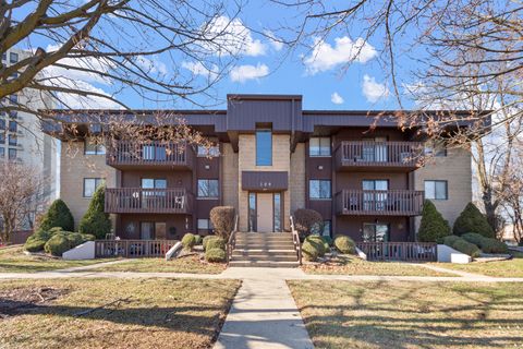 Photo of 109 Caterpillar Drive #1B, Joliet, IL 60436 (MLS # 12545185)