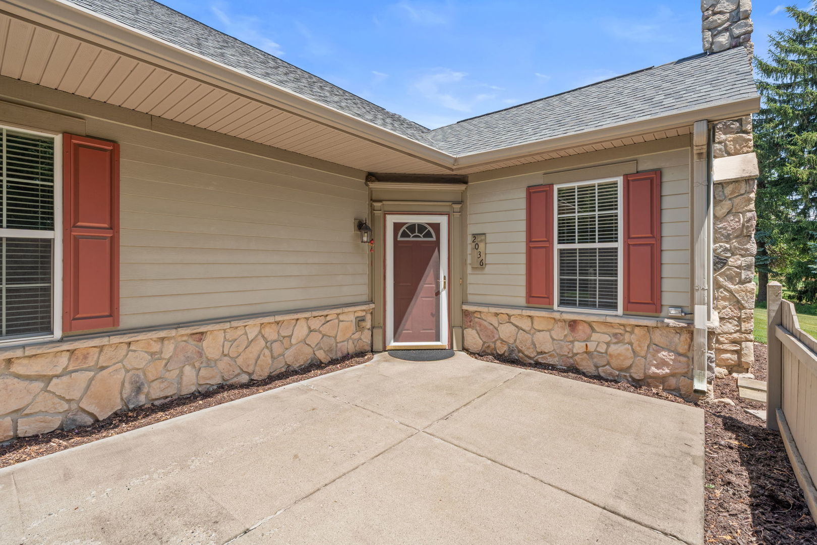 2036 Olmstead Drive 0