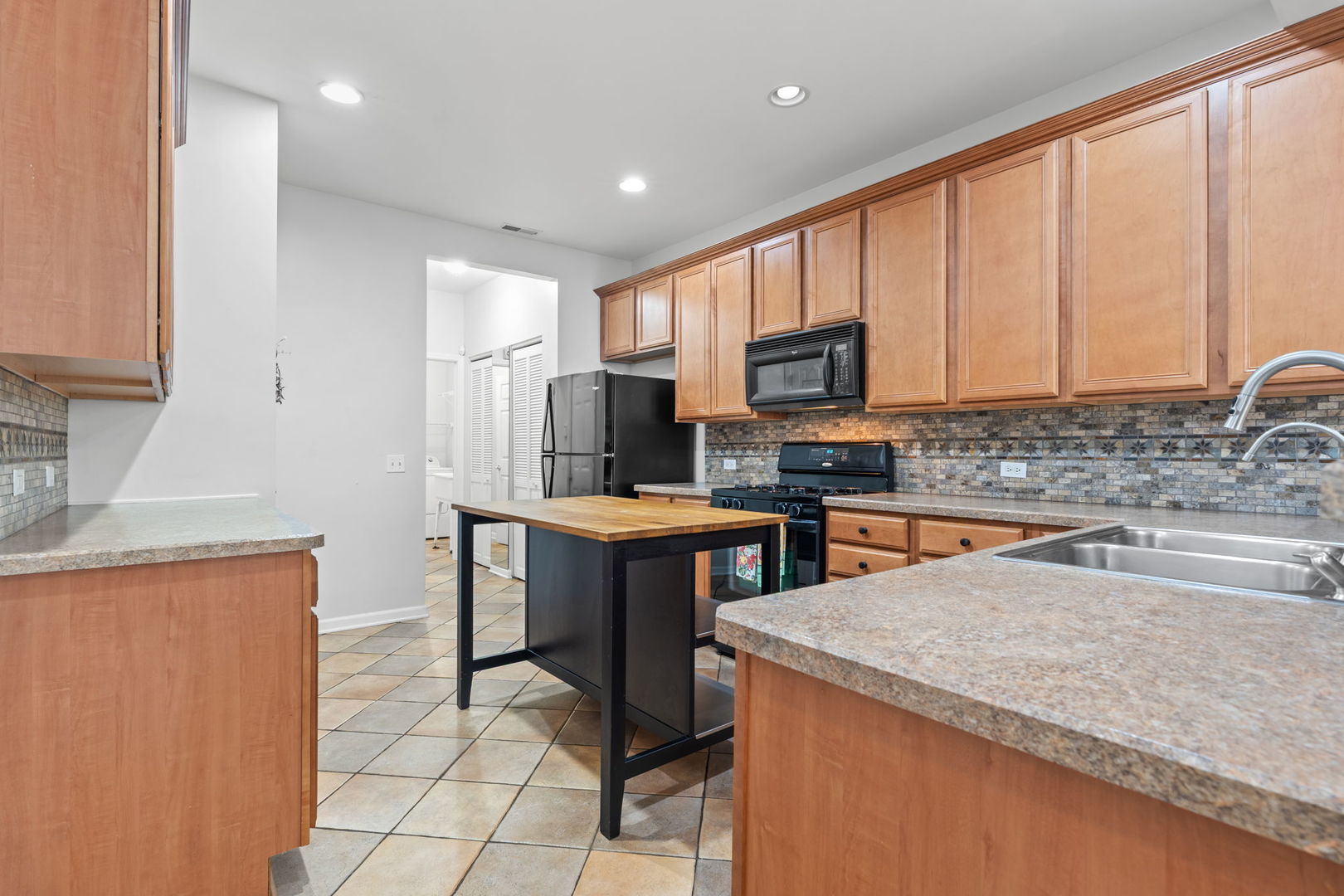 2036 Olmstead Drive 0