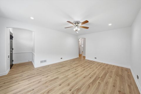 Tiny photo for 8846 S Dorchester Avenue, Chicago, IL 60619 (MLS # 12572599)