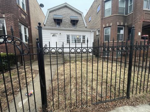 Photo of 4913 W Jackson Boulevard, Chicago, IL 60644 (MLS # 12585661)