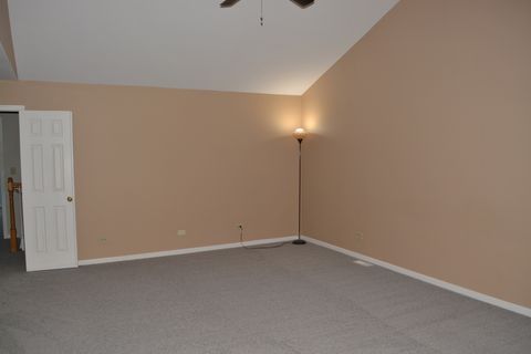 Tiny photo for 122 Schiller Place, Itasca, IL 60143 (MLS # 12622282)