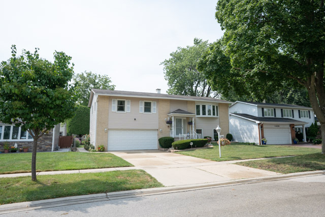 1408 S Hickory Drive