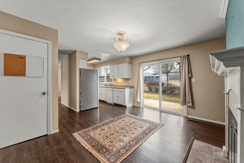 Tiny photo for 1904 Scottsdale Drive, Champaign, IL 61821 (MLS # 12543202)
