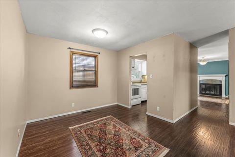 Tiny photo for 1904 Scottsdale Drive, Champaign, IL 61821 (MLS # 12543202)