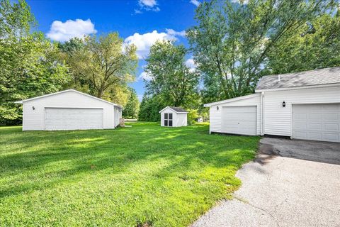 Tiny photo for 116 Lakeview Drive, East Galesburg, IL 61430 (MLS # 12478210)