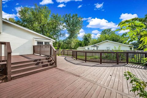 Tiny photo for 116 Lakeview Drive, East Galesburg, IL 61430 (MLS # 12478210)