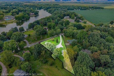 Tiny photo for 116 Lakeview Drive, East Galesburg, IL 61430 (MLS # 12478210)