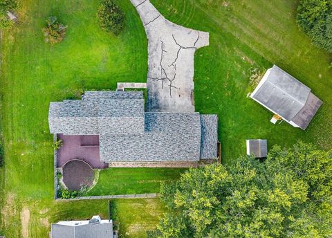 Tiny photo for 116 Lakeview Drive, East Galesburg, IL 61430 (MLS # 12478210)