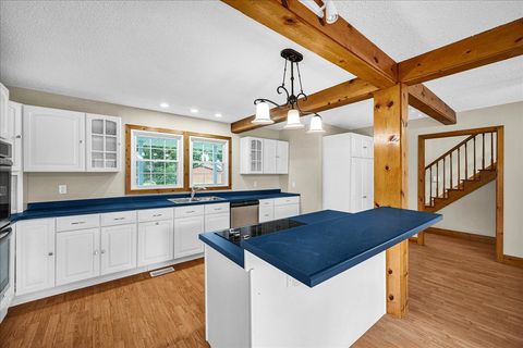 Tiny photo for 116 Lakeview Drive, East Galesburg, IL 61430 (MLS # 12478210)