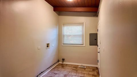 Tiny photo for 335 Oakwood Street, Park Forest, IL 60466 (MLS # 12552853)