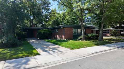 Tiny photo for 335 Oakwood Street, Park Forest, IL 60466 (MLS # 12552853)