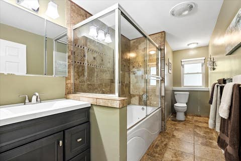Tiny photo for 404 S See Gwun Avenue, Mount Prospect, IL 60056 (MLS # 12713688)