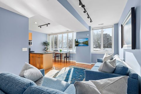 Tiny photo for 1636 W Melrose Street #102, Chicago, IL 60657 (MLS # 12530273)