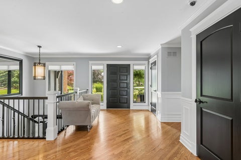 Tiny photo for 1960 Abbotsford Drive, Inverness, IL 60010 (MLS # 12687309)