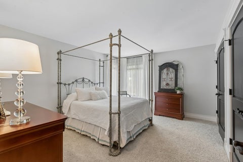 Tiny photo for 1960 Abbotsford Drive, Inverness, IL 60010 (MLS # 12687309)
