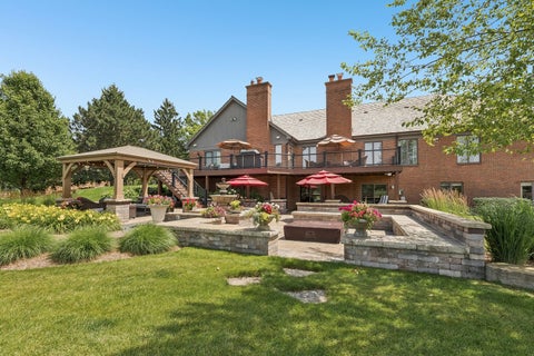 Tiny photo for 1960 Abbotsford Drive, Inverness, IL 60010 (MLS # 12687309)