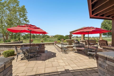 Tiny photo for 1960 Abbotsford Drive, Inverness, IL 60010 (MLS # 12687309)