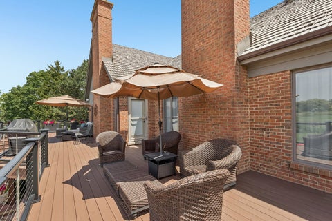 Tiny photo for 1960 Abbotsford Drive, Inverness, IL 60010 (MLS # 12687309)