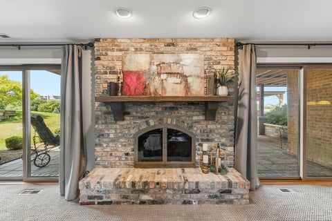 Tiny photo for 1960 Abbotsford Drive, Inverness, IL 60010 (MLS # 12687309)