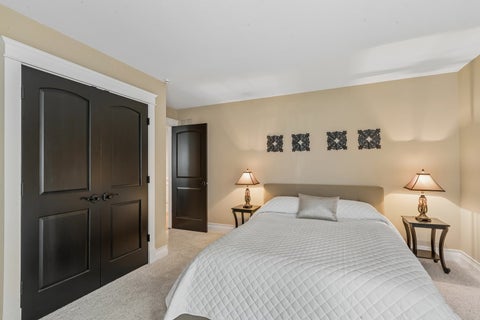 Tiny photo for 1960 Abbotsford Drive, Inverness, IL 60010 (MLS # 12687309)