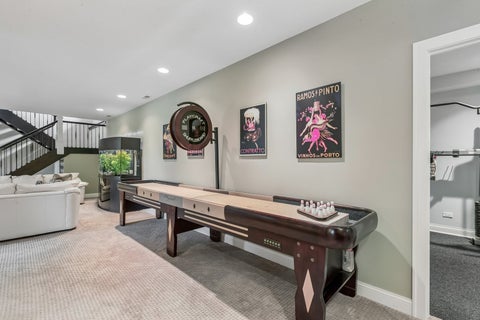 Tiny photo for 1960 Abbotsford Drive, Inverness, IL 60010 (MLS # 12687309)