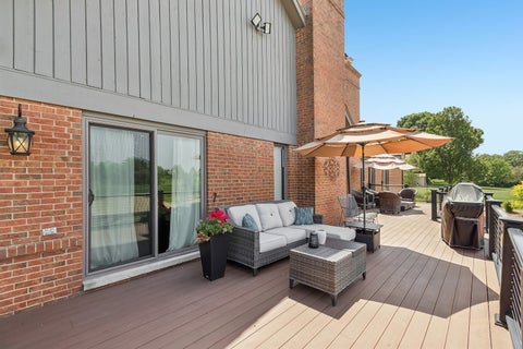 Tiny photo for 1960 Abbotsford Drive, Inverness, IL 60010 (MLS # 12687309)