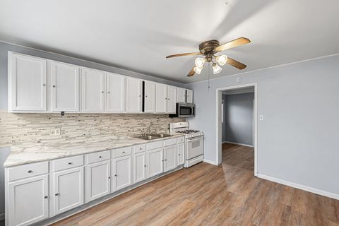 Tiny photo for 171 S Blaine Avenue, Bradley, IL 60915 (MLS # 12523951)