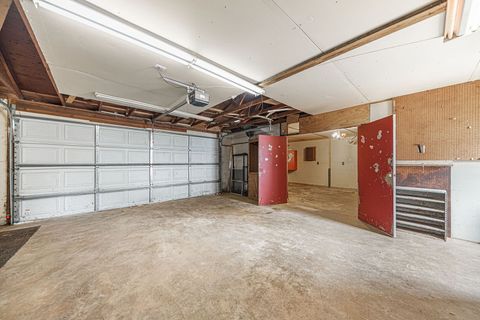 Tiny photo for 171 S Blaine Avenue, Bradley, IL 60915 (MLS # 12523951)