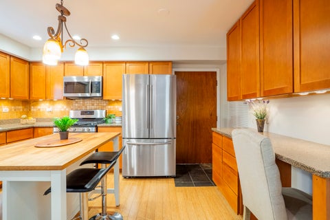Tiny photo for 6925 N Ravenswood Avenue, Chicago, IL 60626 (MLS # 12765704)