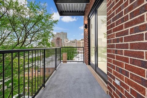 Tiny photo for 434 W Melrose Street #602, Chicago, IL 60657 (MLS # 12597552)