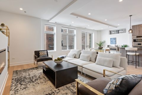 Tiny photo for 434 W Melrose Street #602, Chicago, IL 60657 (MLS # 12597552)