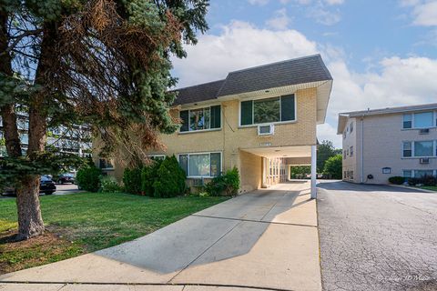 Photo of 5949 N Odell Avenue #2E, Chicago, IL 60631 (MLS # 12450737) Photo of 5949 N Odell Avenue #2E, Chicago, IL 60631 (MLS # 12450737)