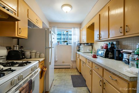 Tiny photo for 5949 N Odell Avenue #2E, Chicago, IL 60631 (MLS # 12450737)