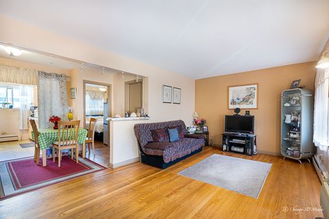 Tiny photo for 5949 N Odell Avenue #2E, Chicago, IL 60631 (MLS # 12450737)