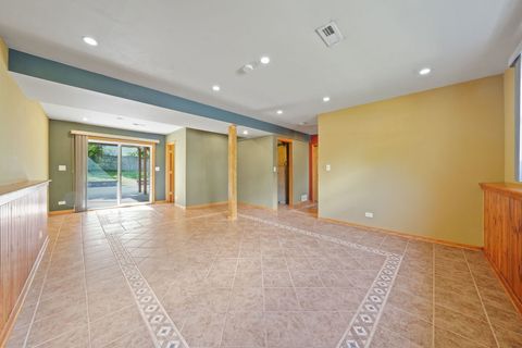 Tiny photo for 251 Polo Club Drive, Glendale Heights, IL 60139 (MLS # 12492456)