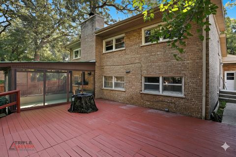 Tiny photo for 5232 Cass Street, Oak Lawn, IL 60453 (MLS # 12475784)