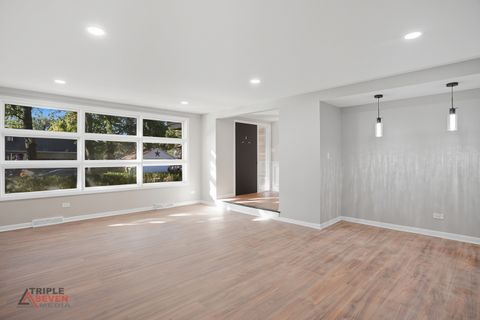 Tiny photo for 5232 Cass Street, Oak Lawn, IL 60453 (MLS # 12475784)