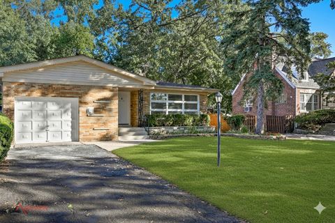 Tiny photo for 5232 Cass Street, Oak Lawn, IL 60453 (MLS # 12475784)