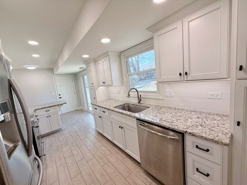 Tiny photo for 455 Kensington Court, Naperville, IL 60563 (MLS # 12598203)